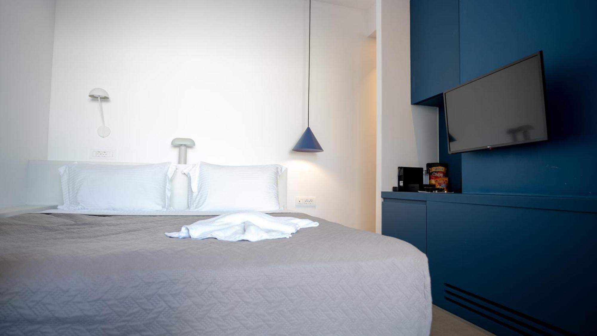 Neo Suites Fira  Luaran gambar